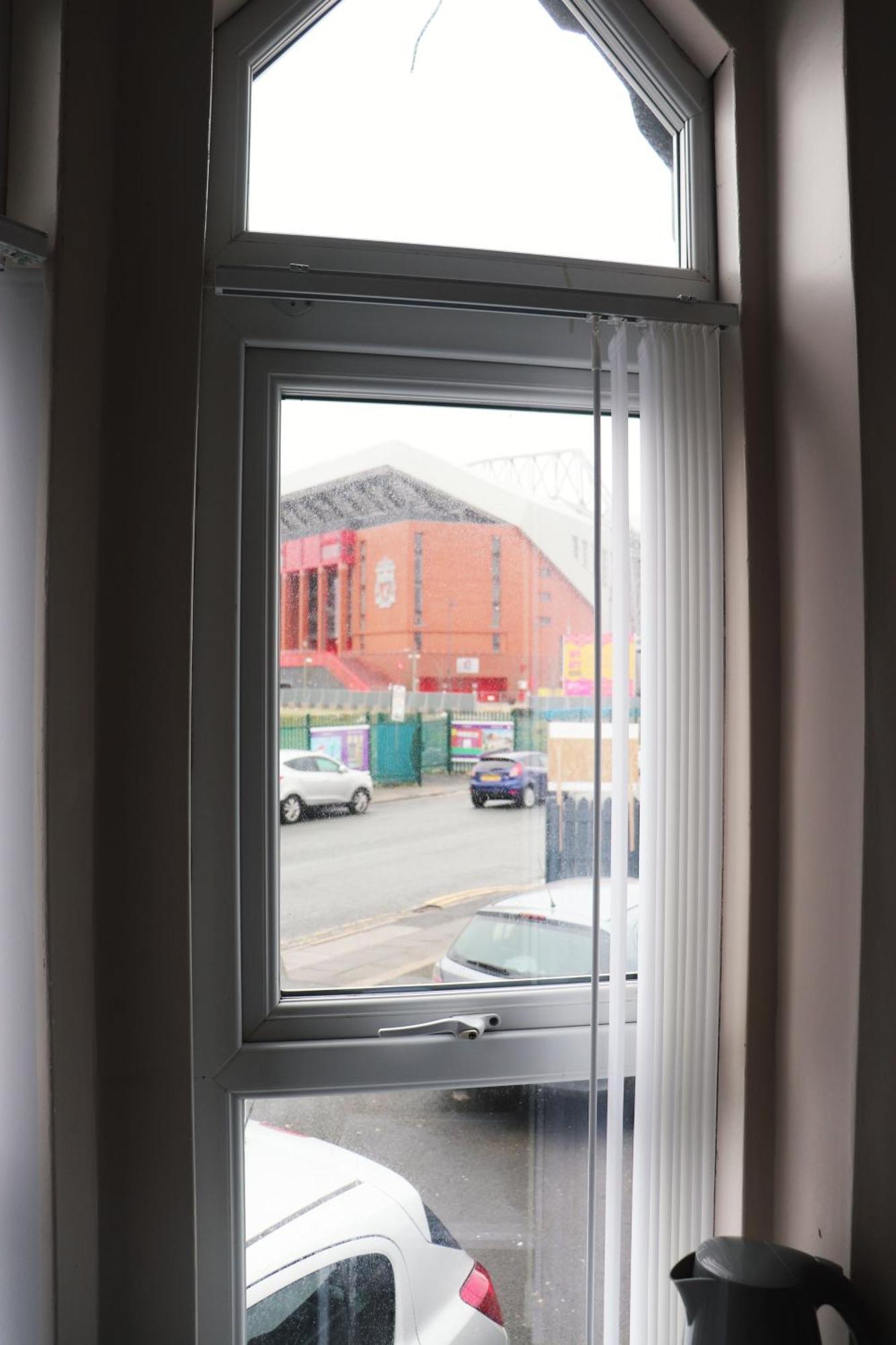 Kop View Hotell Liverpool Exteriör bild